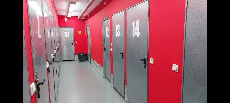 TOT TRASTERS II en Carrer Vinaròs, 15, 08224 Terrassa, Barcelona, España - Imagen 3