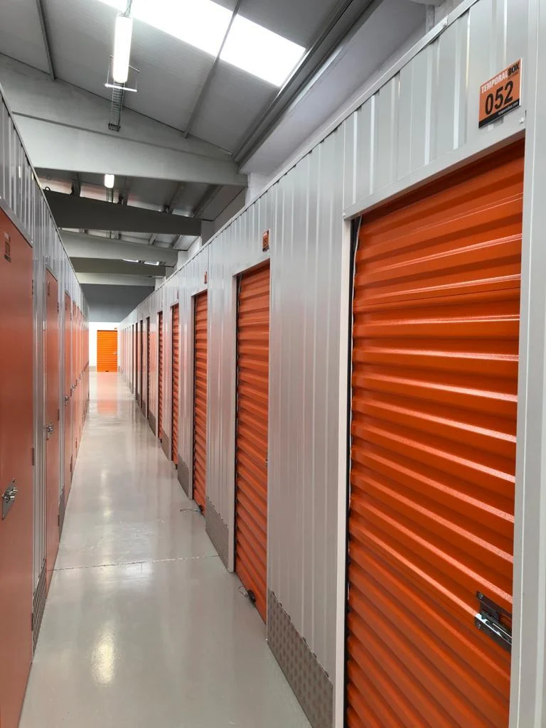 Trasteros Terrassa Temporalbox en Carrer de Frederic Mistral, 34, 08226 Terrassa, Barcelona, España - Imagen 1