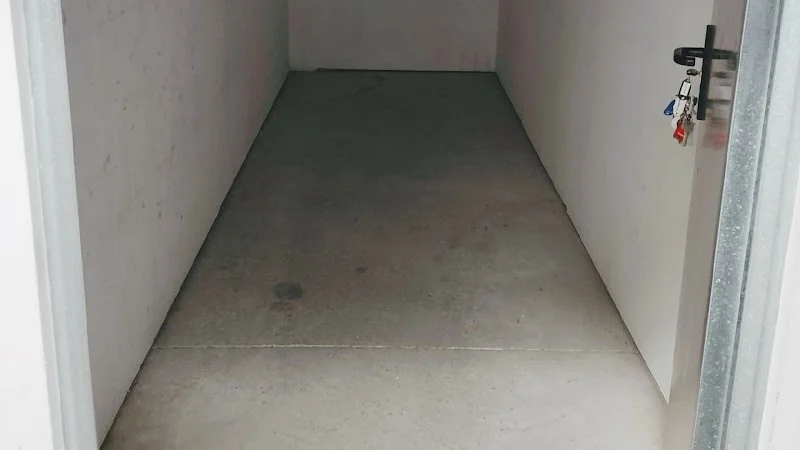 Manel Rodriguez Cayuela- TRASTEROS en alquiler - en Carrer de Mossèn Josep Pons, 1, 08228 Terrassa, Barcelona, España - Imagen 4