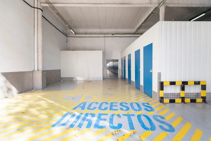 Bluespace Badalona Sur en Av. del Maresme, 90, 08918 Badalona, Barcelona, España - Imagen 4