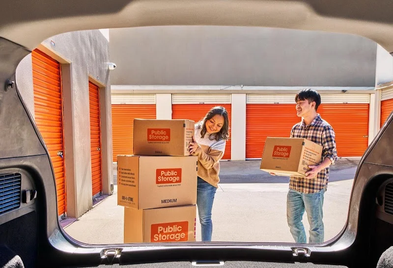 Public Storage en 1400 Alafaya Trail, Oviedo, FL 32765, EE. UU. - Imagen 4