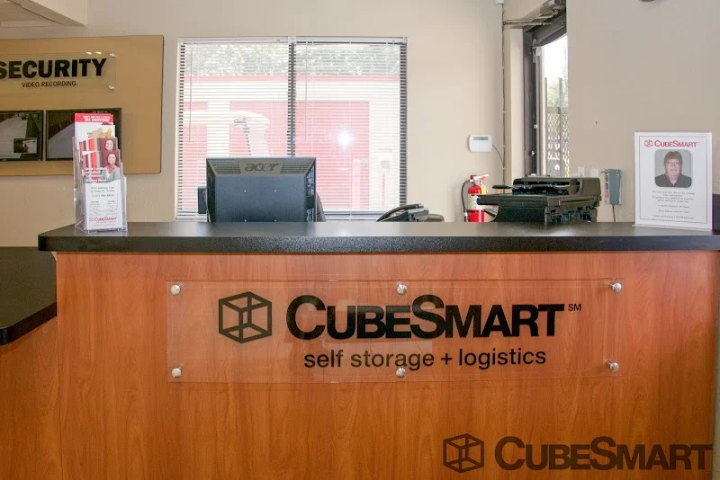 CubeSmart Self Storage en 3651 Alafaya Trail, Oviedo, FL 32765, EE. UU. - Imagen 4