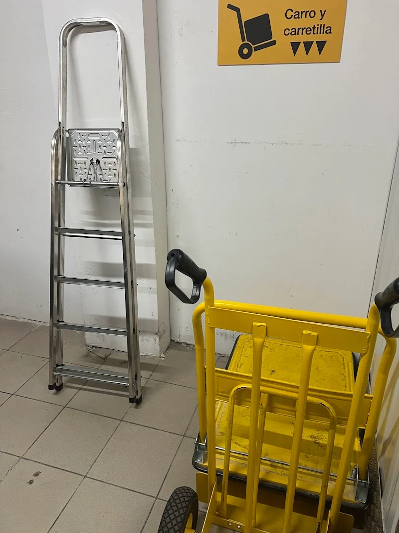 GuardaYa! Trasteros Sabadell en Carrer de Corneli Nepos, 12, 08206 Sabadell, Barcelona, España - Imagen 4