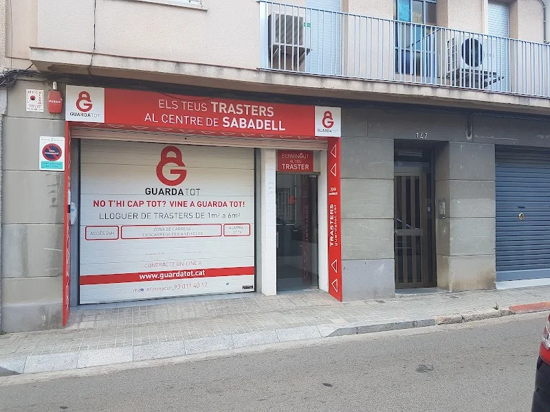 GUARDA TOT Sabadell - El teu traster a prop teu en Carrer de l'Estrella, 145, 08201 Sabadell, Barcelona, España - Imagen 2