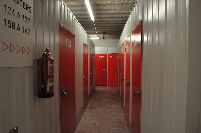 GUARDA TOT Sabadell - El teu traster a prop teu en Carrer de l'Estrella, 145, 08201 Sabadell, Barcelona, España - Imagen 5