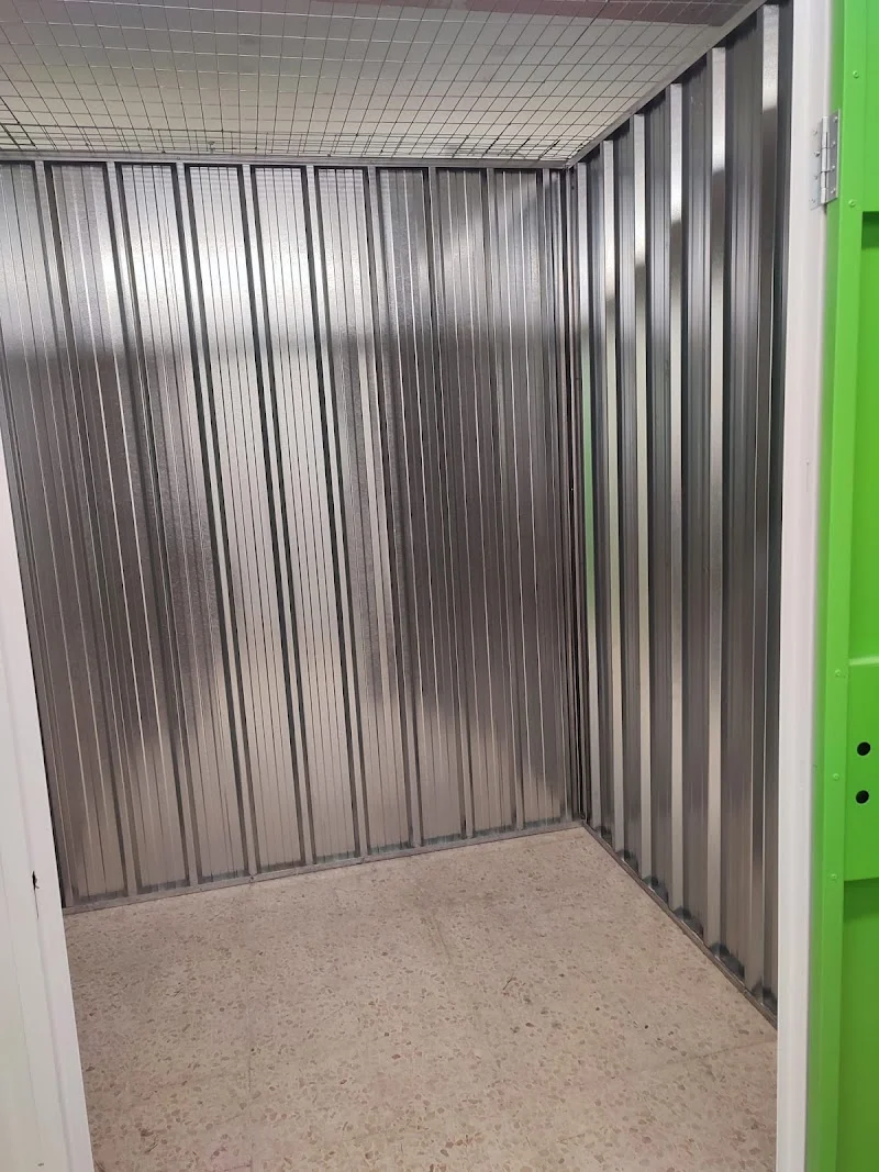 Upstorage - Trasteros en Sabadell en Carrer de Pérez Moya, 43, 08204 Sabadell, Barcelona, España - Imagen 3