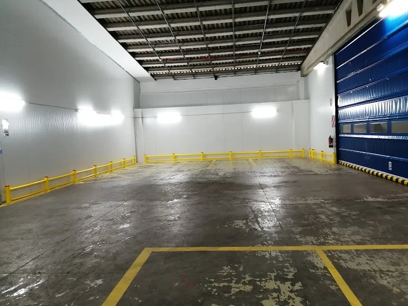 TRASTERS JSBOX en Carrer de la Garrotxa, 4, 08192 Sant Quirze del Vallès, Barcelona, España - Imagen 3