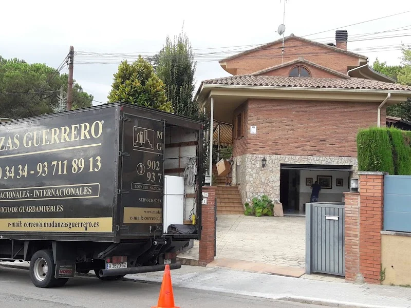Mudanzas Guerrero en Carrer dels Reis Catòlics, 149, 08204 Sabadell, Barcelona, España - Imagen 5