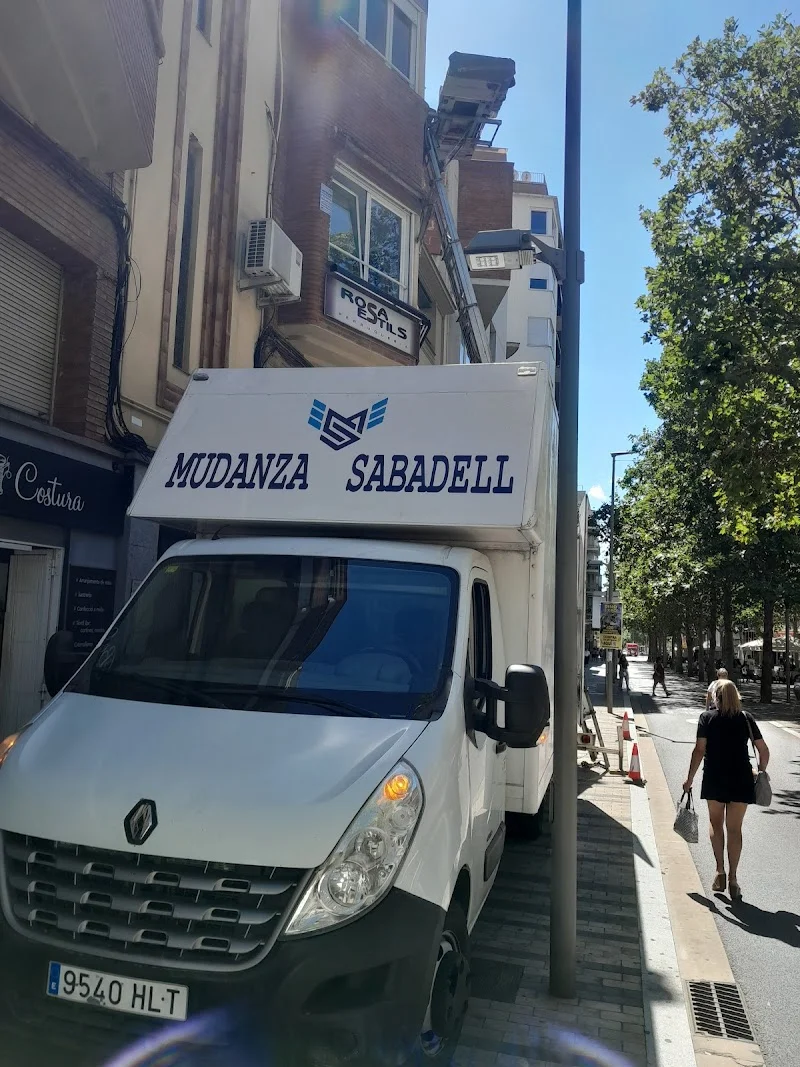MUDANZAS SABADELL en Carrer de Flavi, 08206 Sabadell, Barcelona, España - Imagen 3