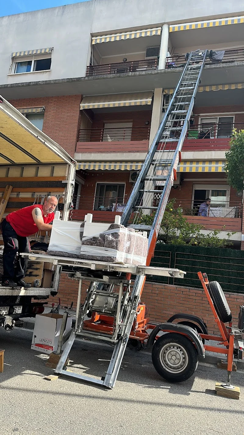 Mudanzas Lepanto S.L. en Av. Can Bordoll, 71, 08202 Sabadell, Barcelona, España - Imagen 4