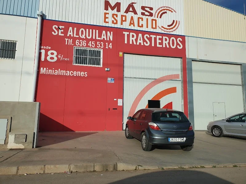 MÁS ESPACIO TRASTEROS, ALQUILER DE TRASTEROS EN CARTAGENA en Calle Jalea, Nave 11-A, Polígono Industrial de, 30593 Cartagena, Murcia, España - Imagen 3