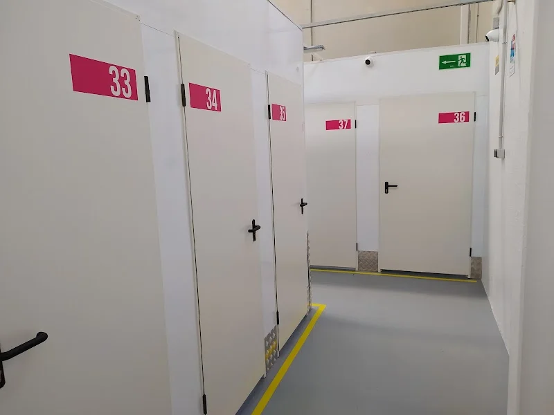 Trastero UNIONBOX Alquiler de Trasteros en C. Mina la Cuarta, 16, 30360 La Unión, Murcia, España - MejorTrastero