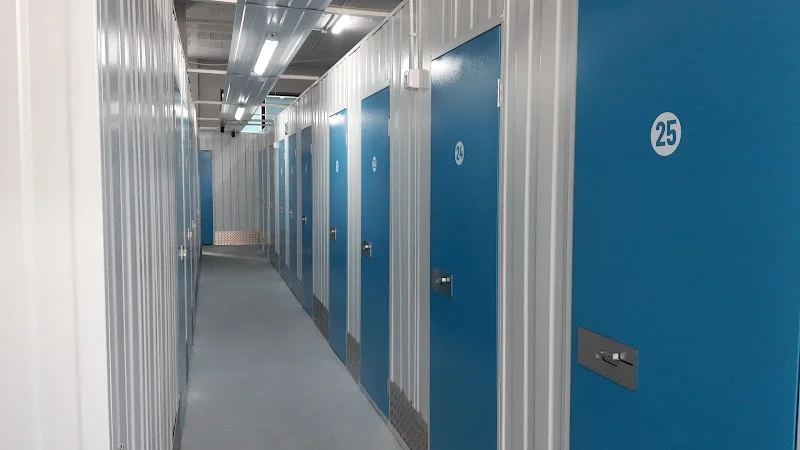 Trasteros la Canaleja en C. Hijuela de la Canaleja, 6, 11406 Jerez de la Frontera, Cádiz, España - Imagen 2