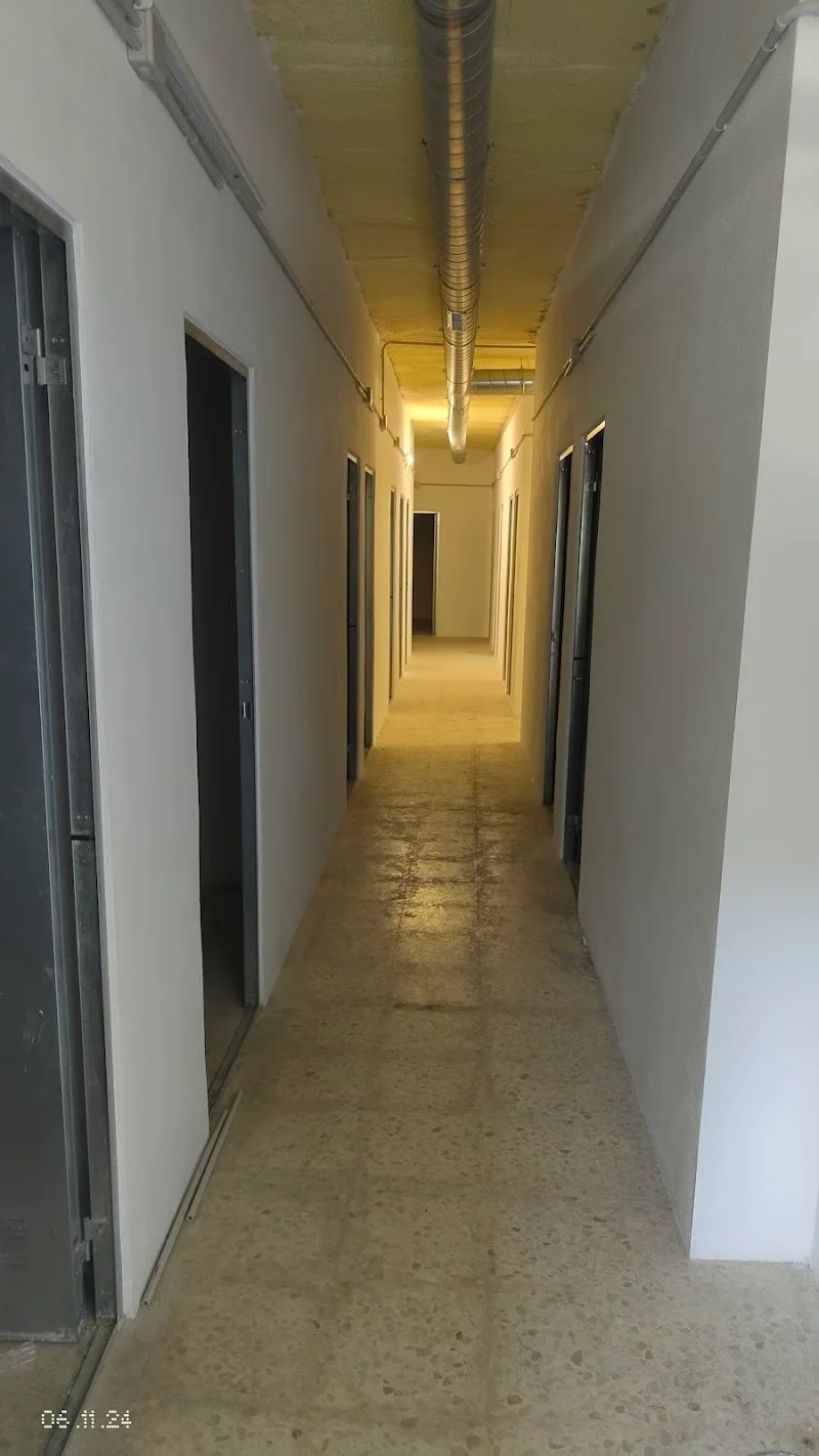 Trasteros XL, CB en Cl. Asta, 16, 11404 Jerez de la Frontera, Cádiz, España - Imagen 1