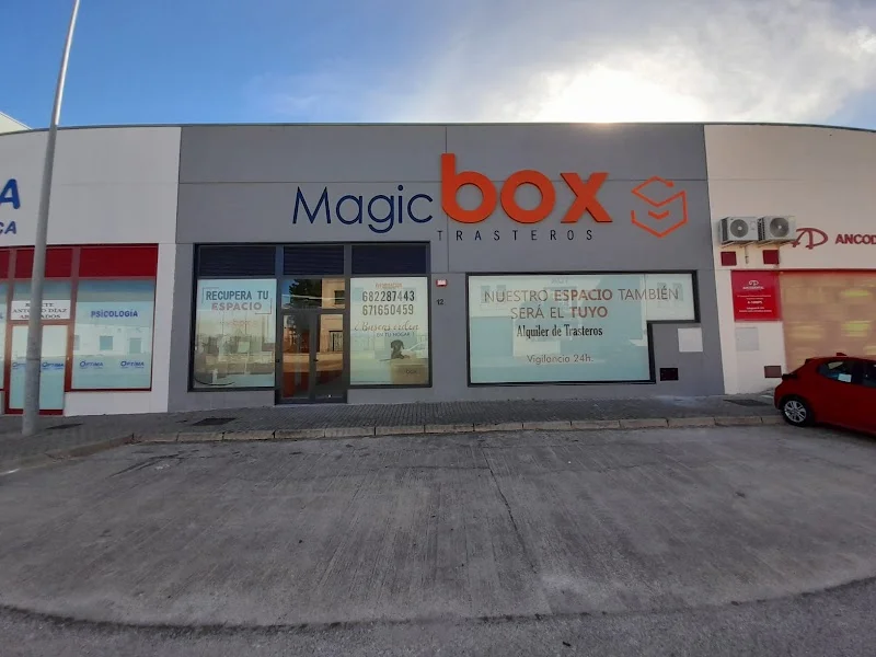 Magicbox Trasteros en C. del Comercio, 12, 11407 Jerez de la Frontera, Cádiz, España - Imagen 2
