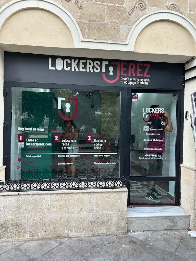 Lockers Jerez | Seguridad y mejor precio en Pl. las Angustias, 11, 11402 Jerez de la Frontera, Cádiz, España - Imagen 3