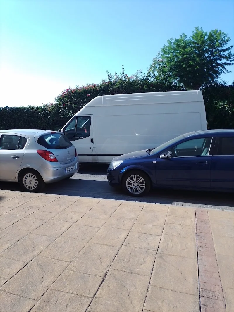 PINARTRANS Transportes y Mudanzas Portes Profesionales de Calidad y Baratos en 11404 Jerez de la Frontera, Cádiz, España - Imagen 1