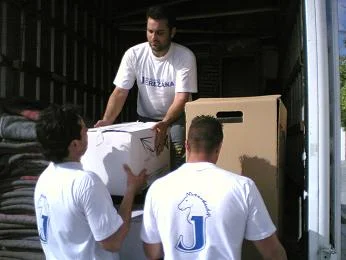 Mudanzas Jerezana en C. Ucrania, 13, 11408 Jerez de la Frontera, Cádiz, España - Imagen 1