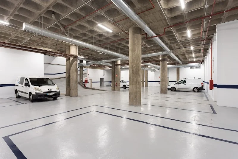 Masquetrasteros en C. Jose Zarate Y Penichet, 3, 38001 Santa Cruz de Tenerife, España - Imagen 4