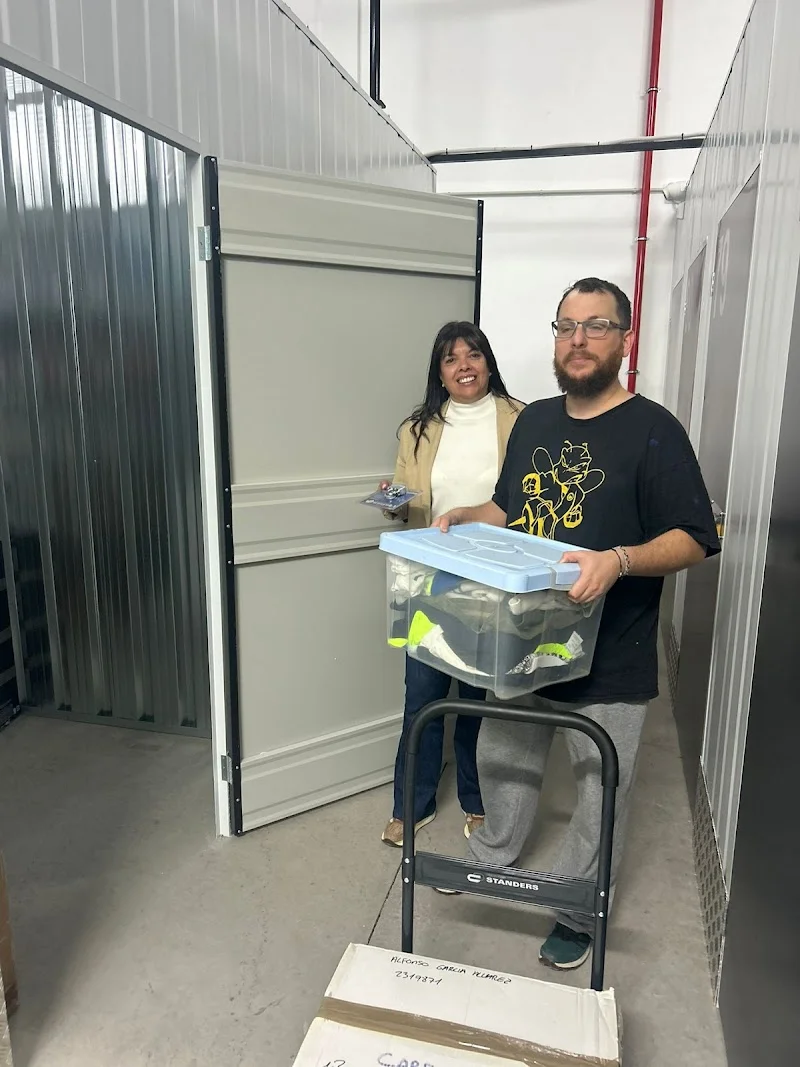 Tec Box en TF-28, Km. 6, 5, 38107 Taco, Santa Cruz de Tenerife, España - Imagen 3