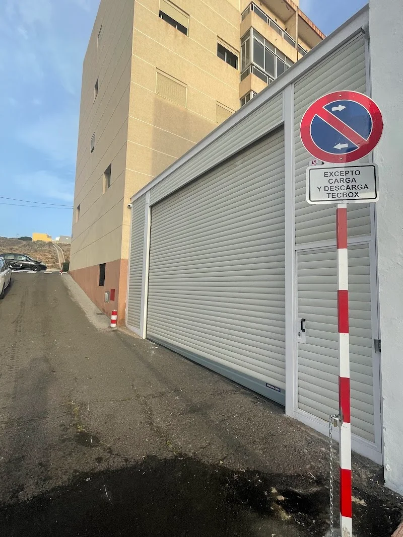 Tec Box en TF-28, Km. 6, 5, 38107 Taco, Santa Cruz de Tenerife, España - Imagen 4