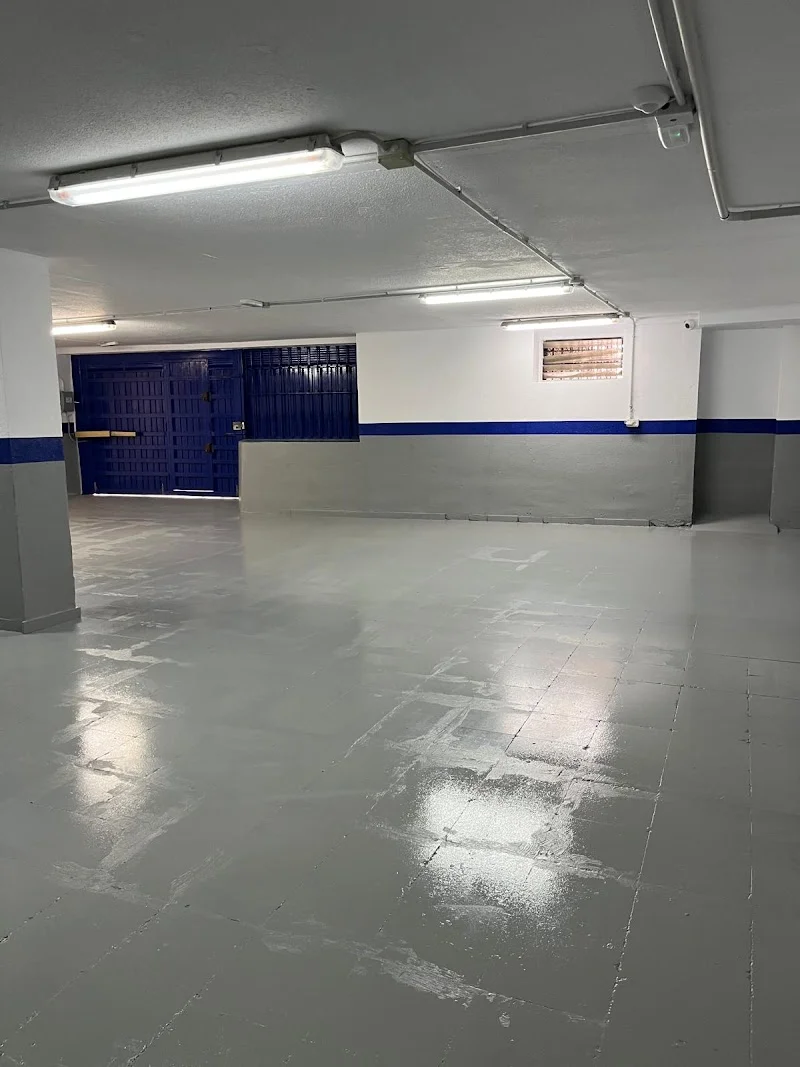 Cubico Trasteros en Av. Trinidad, 48, Local bajo, 38204 La Laguna, Santa Cruz de Tenerife, España - Imagen 4