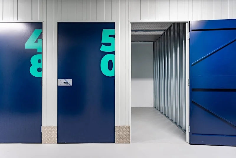 Masquetrasteros Puerto de la Cruz en C. Blanco, 30, 38400 Puerto de la Cruz, Santa Cruz de Tenerife, España - Imagen 1