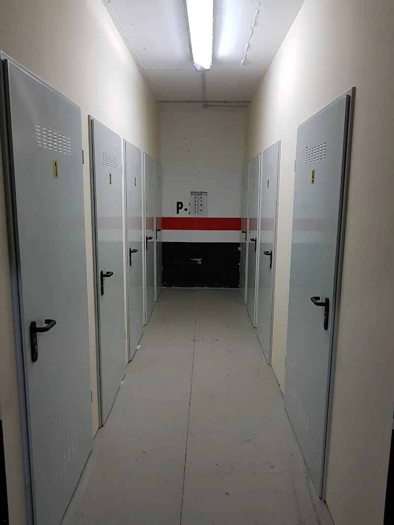 Trasteros Los Venezolanos en Cam. San Lázaro, 9, 38206 La Laguna, Santa Cruz de Tenerife, España - Imagen 2