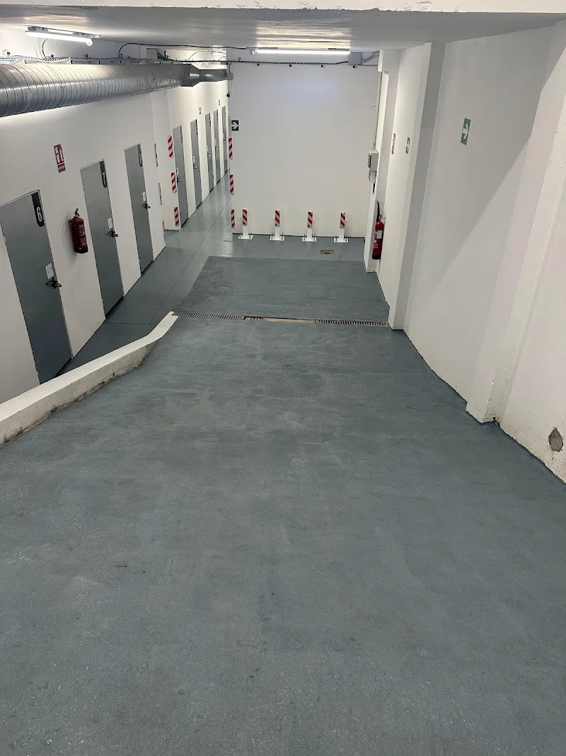 Trasteros Hermanos Cruz - Trasteros en Tenerife en C. Marqués de Bajamar, 73, 38320 La Laguna, Santa Cruz de Tenerife, España - Imagen 3