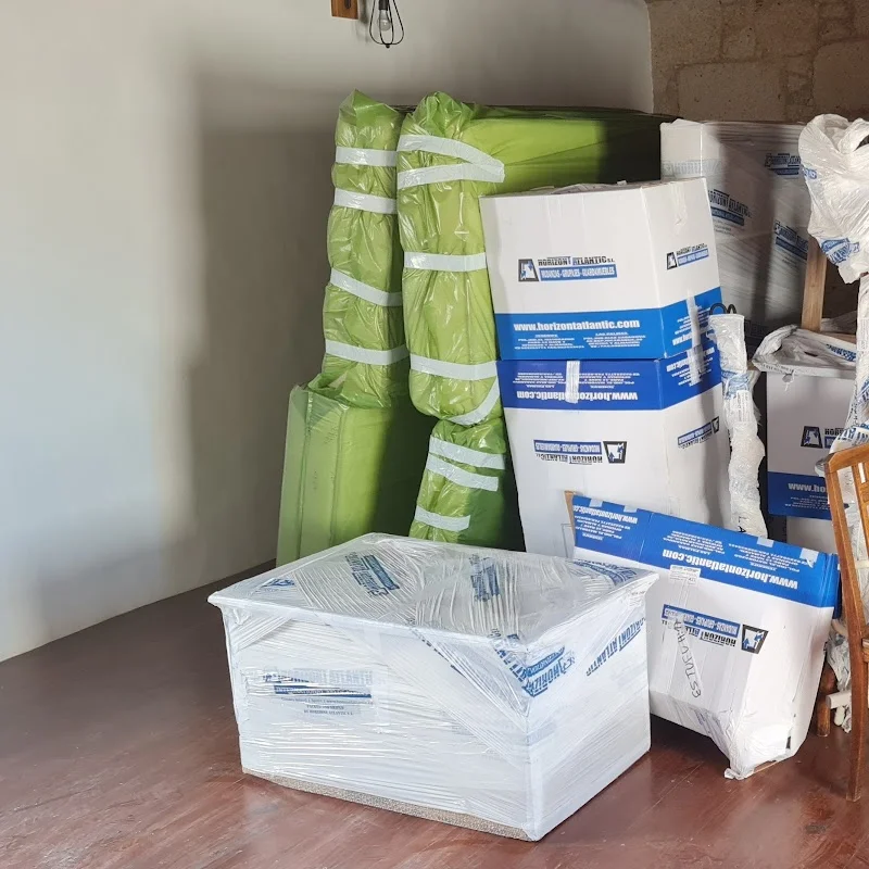 Mudanzas y guardamuebles Horizont Atlantic S.L. en Polígono industrial el Mayorazgo, parcela 12, nave 7, 38010 Santa Cruz de Tenerife, España - Imagen 3