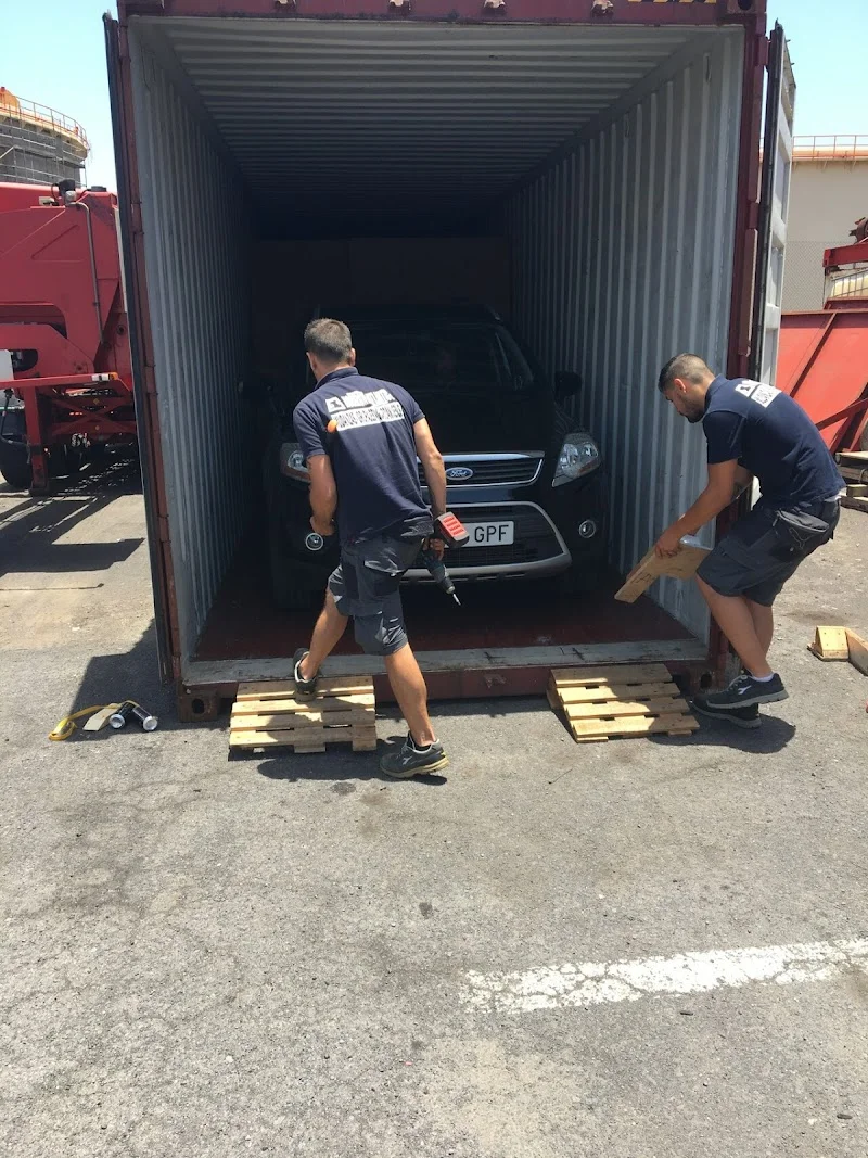 Mudanzas y guardamuebles Horizont Atlantic S.L. en Polígono industrial el Mayorazgo, parcela 12, nave 7, 38010 Santa Cruz de Tenerife, España - Imagen 4