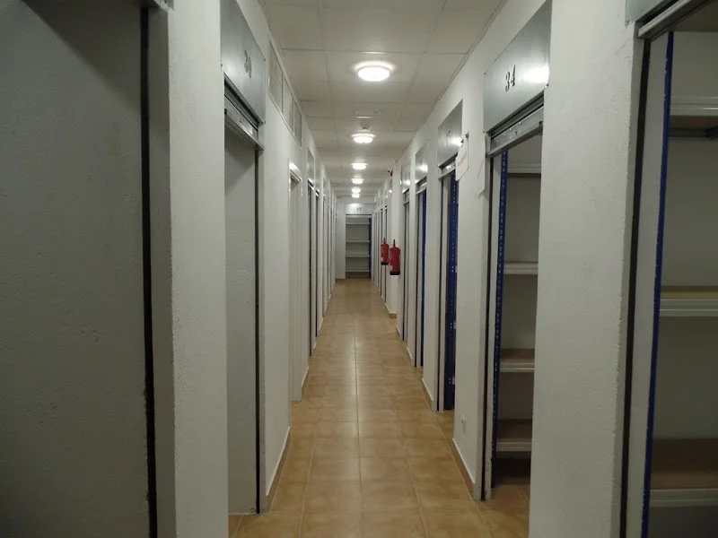 Trasteros en Moratalaz - Trasterospormadrid en C. del Camino de los Vinateros, 53, Moratalaz, 28030 Madrid, España - Imagen 2