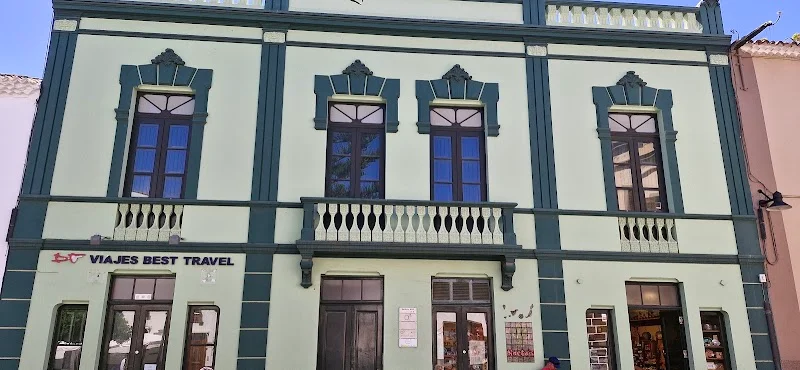 La Laguna Centro en C. Manuel de Ossuna, 1, 38201 La Laguna, Santa Cruz de Tenerife, España - Imagen 1