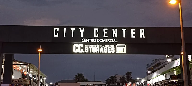 CCstorages en Av. Rafael Puig Lluvina, 19, 38660 Playa de las Américas, Santa Cruz de Tenerife, España - Imagen 5