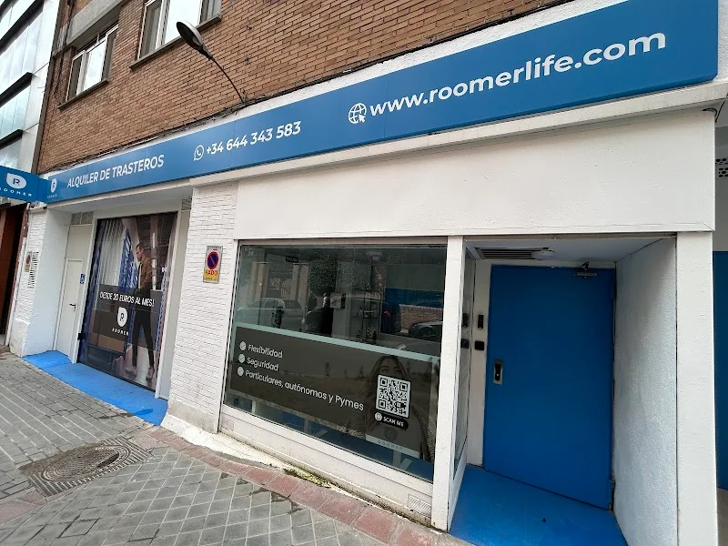Trasteros Roomer en C. de Ramón de Aguinaga, 6, Salamanca, 28028 Madrid, España - Imagen 2