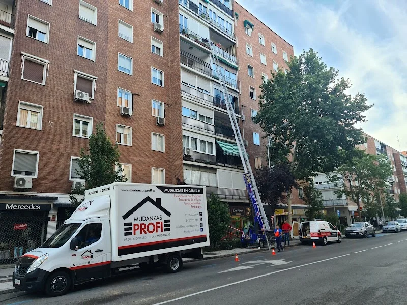 Mudanzas Profi SL en C. Villalbilla, 4, 28806 Alcalá de Henares, Madrid, España - Imagen 3
