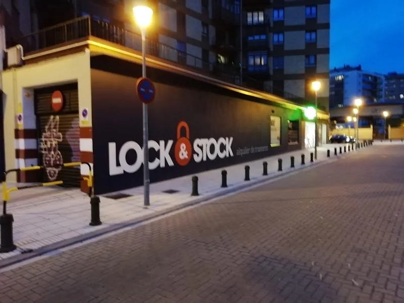 LOCK & STOCK Alquiler de trasteros en Plaza obispo irurita 5, Monasterio de alloz, 6, 31011 Pamplona, Navarra, España - Imagen 4