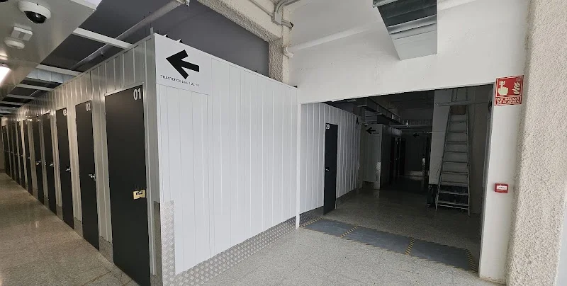 Trasteros Lezkairu en C. Fuente de la Teja, 16, 31006 Pamplona, Navarra, España - Imagen 2