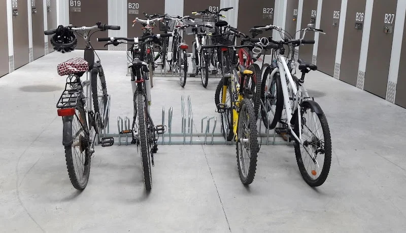 EL DESVÁN SELF STORAGE en C. de Sangüesa, 15, 31003 Pamplona, Navarra, España - Imagen 5