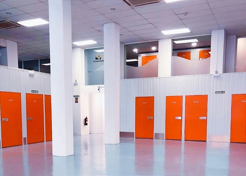 TEGUARDO alquiler trasteros San Juan en C/ Monasterio de Irache, 20, 31011 Pamplona, Navarra, España - Imagen 1