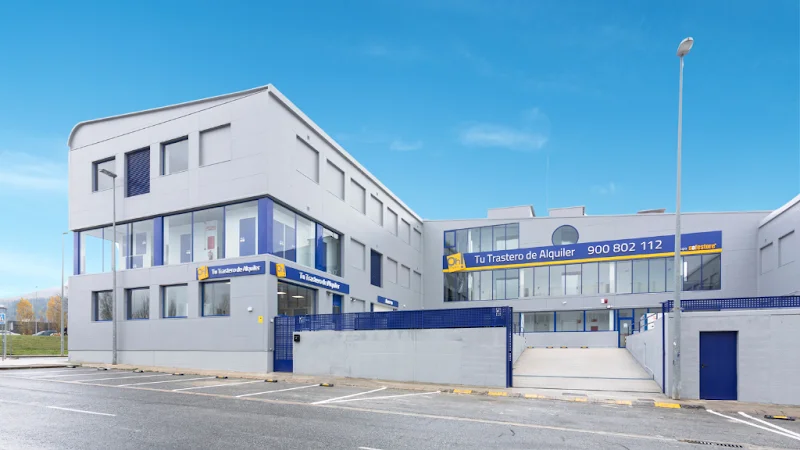 Trastero OhMyBox! Trasteros de alquiler: Pamplona, Navarra en Calle Madres de la Plaza de Mayo, 20, 31013 Artica, Navarra, España - MejorTrastero