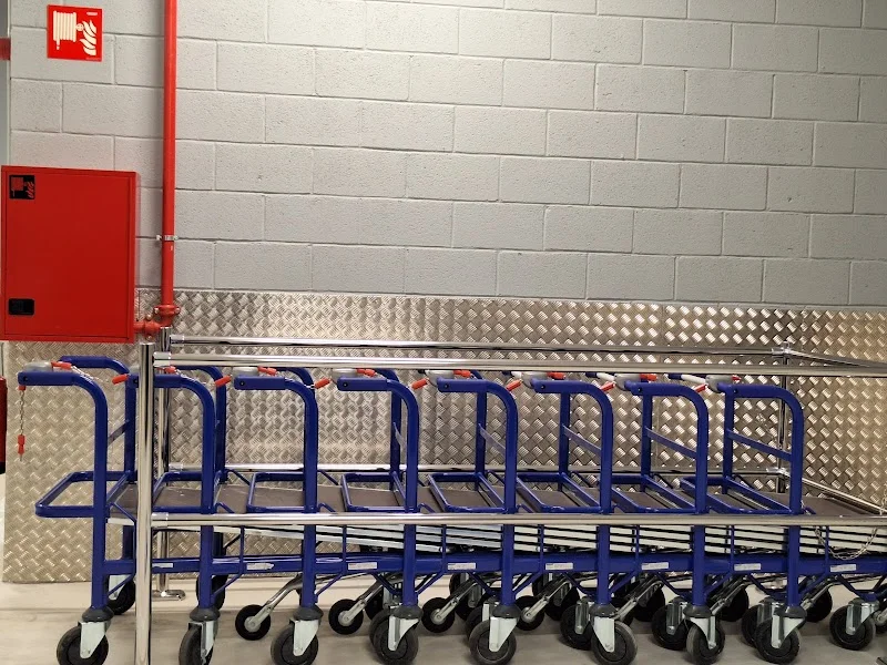 OhMyBox! Trasteros de alquiler: Pamplona, Navarra en Calle Madres de la Plaza de Mayo, 20, 31013 Artica, Navarra, España - Imagen 5