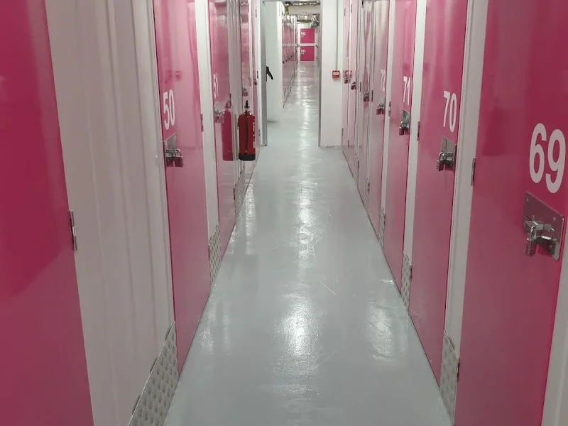 MADBOX CITY M30 - La Elipa en C. de Ricardo Ortiz, 100, Cdad. Lineal, 28017 Madrid, España - Imagen 1