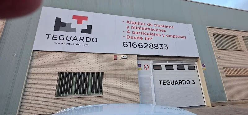 TEGUARDO Alquiler trasteros San Jorge en Calle del Dr. Simonena, 7, 31012 Pamplona, Navarra, España - Imagen 2