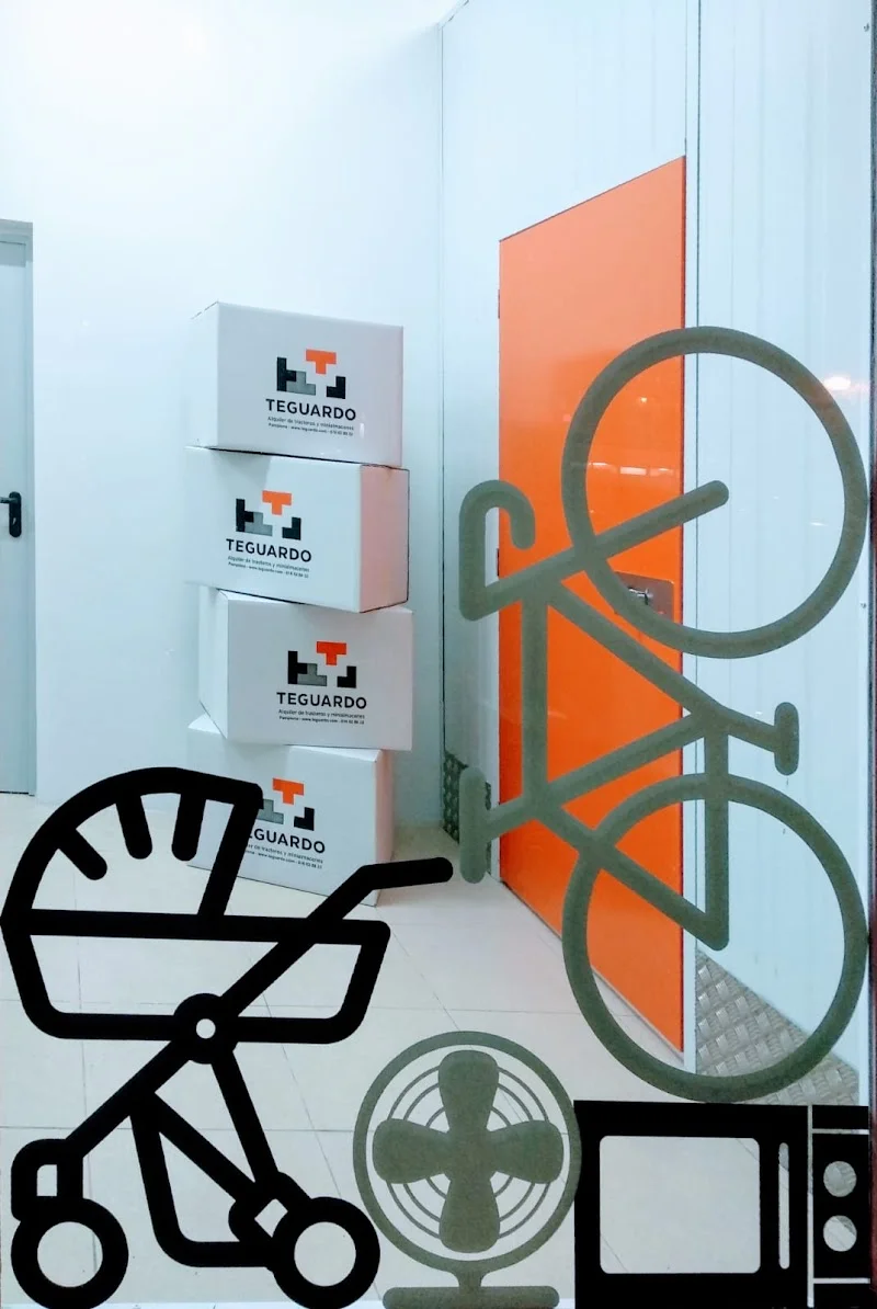 TEGUARDO Alquiler trasteros San Jorge en Calle del Dr. Simonena, 7, 31012 Pamplona, Navarra, España - Imagen 3