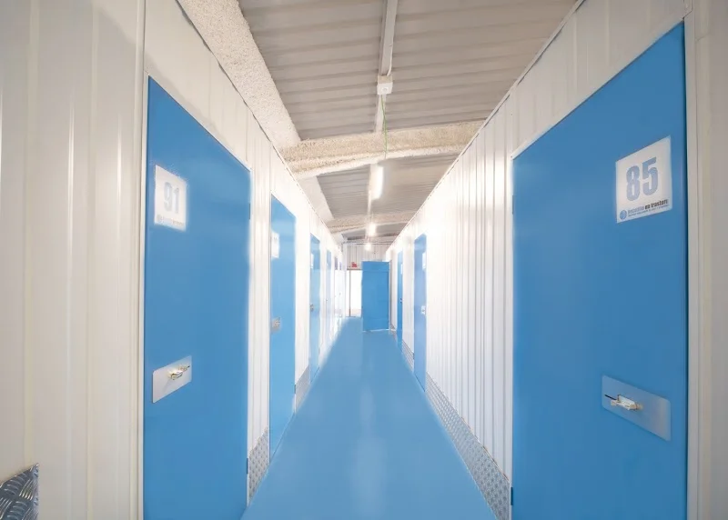 Trastero Necesito un Trastero en Pol. Ind. Landazábal Calle B, 4, 31610 Villava, Navarra, España - MejorTrastero