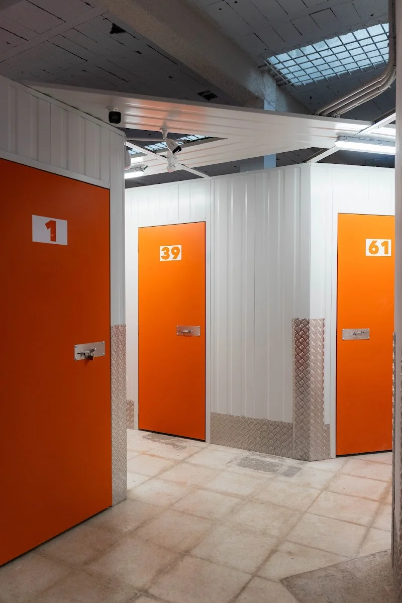 Trasteros Irizu Rochapea - Pamplona en C. Cruz de Barkazio, 17, 31014 Pamplona, Navarra, España - Imagen 3