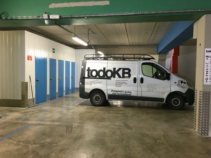 TodoKB Pamplona Trasteros y Guardamuebles Pamplona en Pol. Ind. Berriainz, nave 32, 31013 Berriozar, Navarra, España - Imagen 2