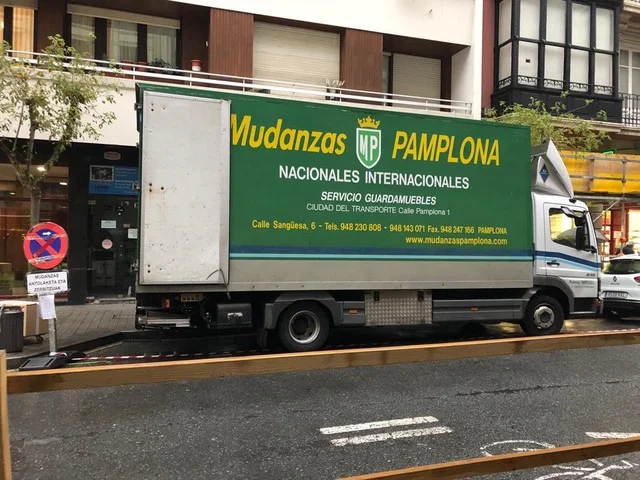 Mudanzas Pamplona en Calle de Pamplona, 34, 31119 Imárcoain, Navarra, España - Imagen 1