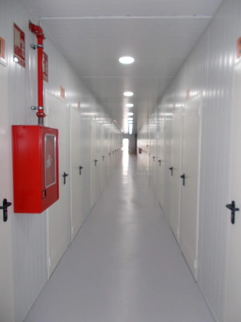 Trasteros Plus Sierra Alhamilla en Av. de Sierra Alhamilla, 216, 04007 Almería, España - Imagen 5